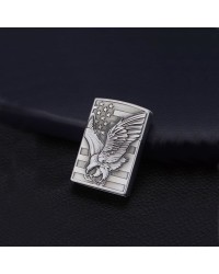 Kabartmalı Kartal Görselli Eskitme Gümüş Renkli Gazlı Şık Metal Çakmak 1 Adet Kabartmalı Kartal Görselli Eskitme Gümüş Renkli Gazlı Şık Metal Çakmak 1 Adet