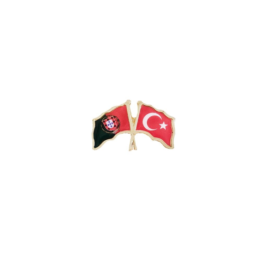 Portekiz Türkiye Flamalı Bayrak Yaka Rozeti 1 Adet Portekiz Türkiye Flamalı Bayrak Yaka Rozeti 1 Adet