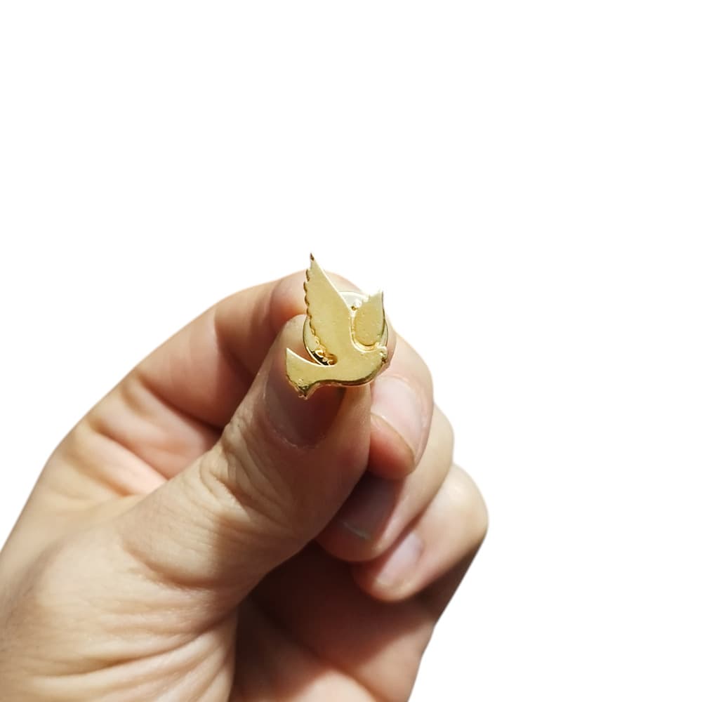 Güvercin Metal Yaka Rozeti Gold Renk 1 Adet