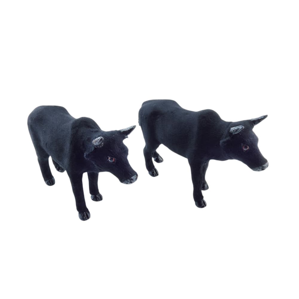 Plastik Üzeri Kadife Kumaş Kaplı Dekoratif 22 x 13,5 cm Boğa Öküz Biblosu Siyah Renk Çiftli Plastik Üzeri Kadife Kumaş Kaplı Dekoratif 22 x 13,5 cm Boğa Öküz Biblosu Siyah Renk Çiftli
